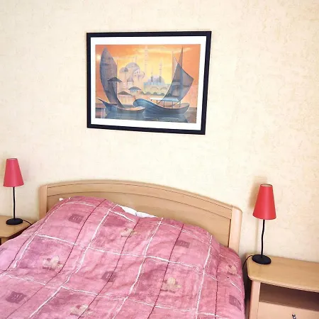 Superbe Avec Vue Et Parking A - Fr-1-368-29 *