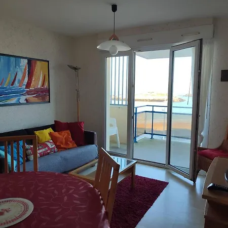 Superbe Avec Vue Et Parking A - Fr-1-368-29 *